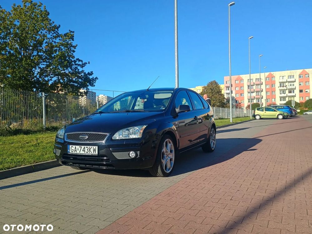 Ford Focus 2.0 16V Titanium - 7