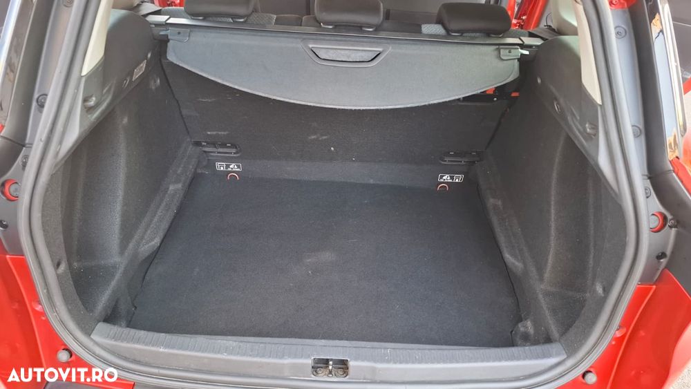 Renault Clio TCe Life - 10