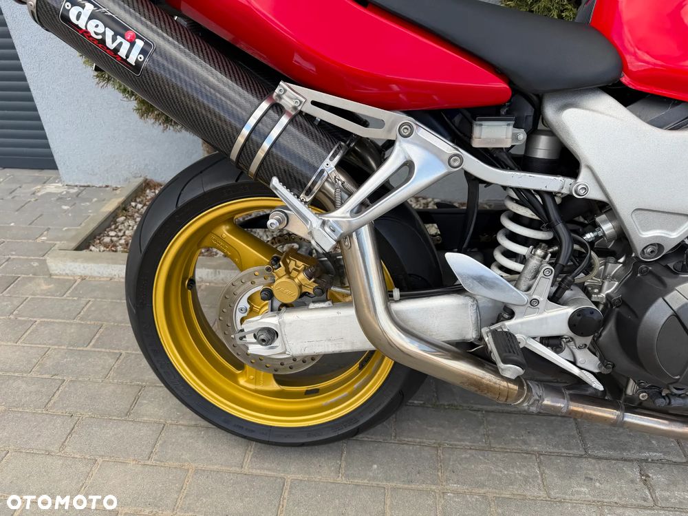 Honda VTR - 21