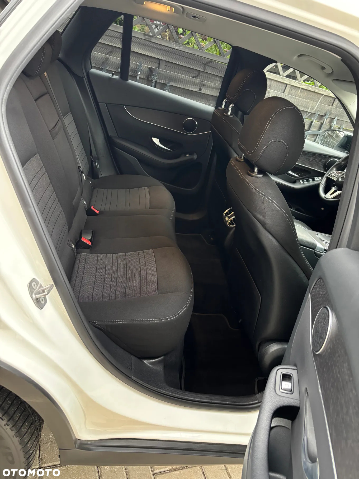 Mercedes-Benz GLC - 6