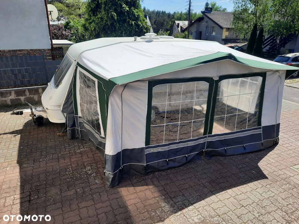 Elddis Knightsbriddge - 18