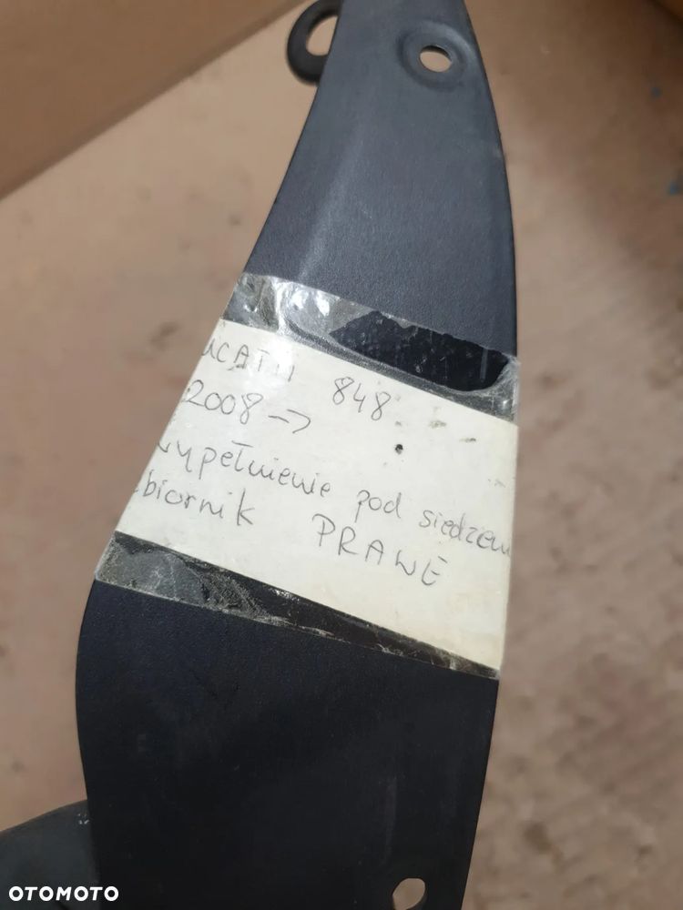 Ducati 848/1098/1198 Osłona Ramy wypełnienie prawa strona - 9