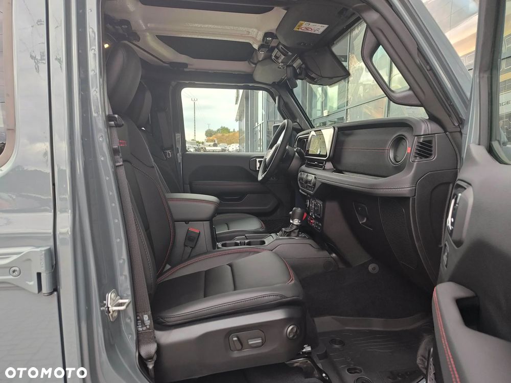 Jeep Wrangler Unlimited GME 2.0 Turbo Rubicon - 12