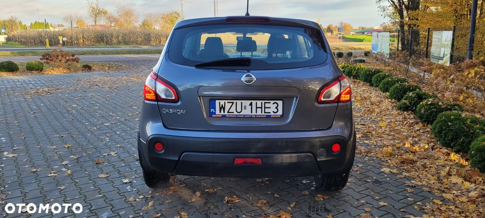 Nissan Qashqai - 12