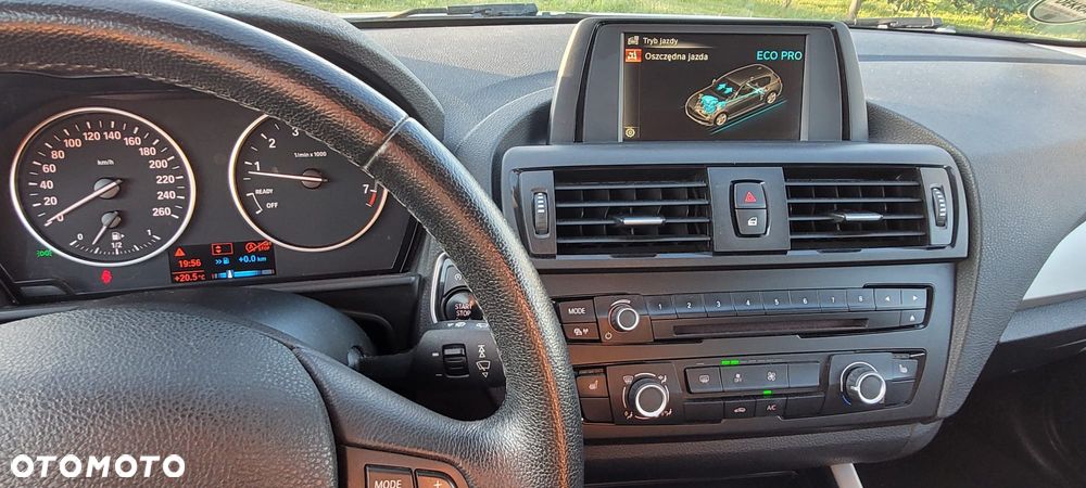 BMW Seria 1 114i - 9