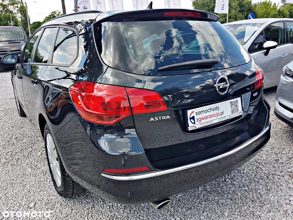 Opel Astra 2.0 CDTI Automatik Exklusiv - 30