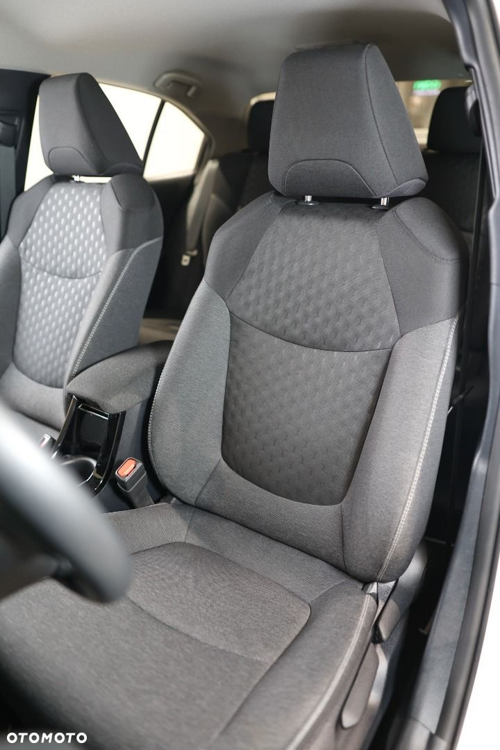 Toyota Corolla - 8