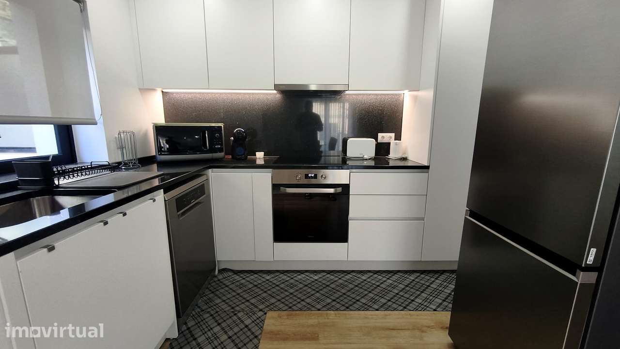 Apartamento T1 NOVO COM AMPLO TERRAÇO em Travassos - Póvoa de Lanhoso - Grande imagem: 5/17