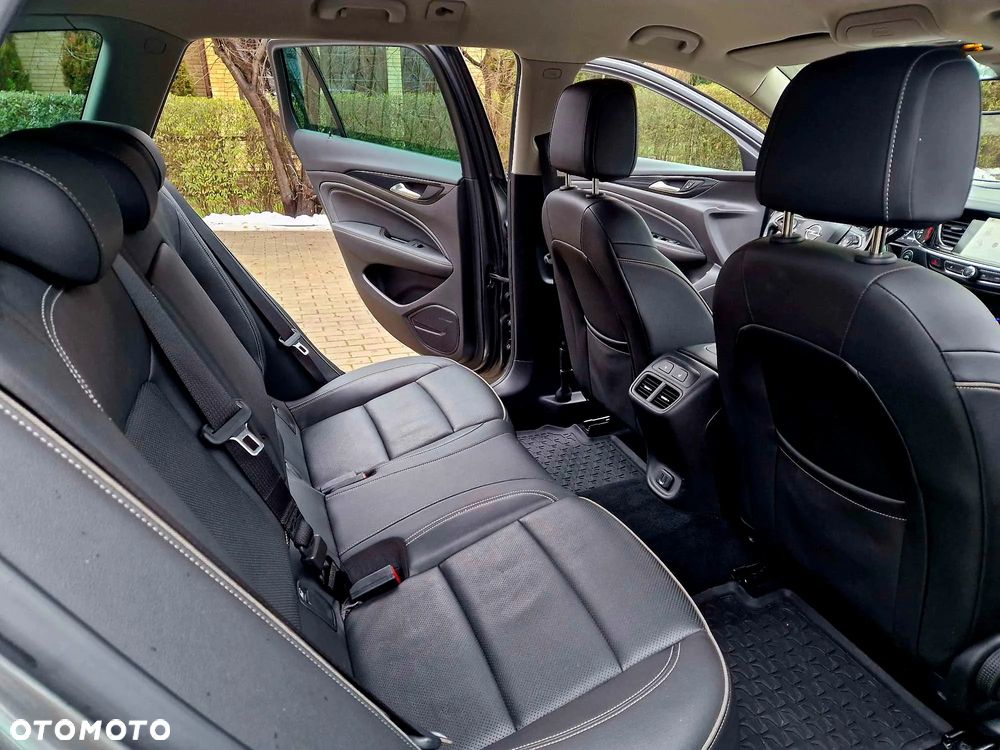 Opel Insignia 2.0 CDTI automatik Business Innovation - 23