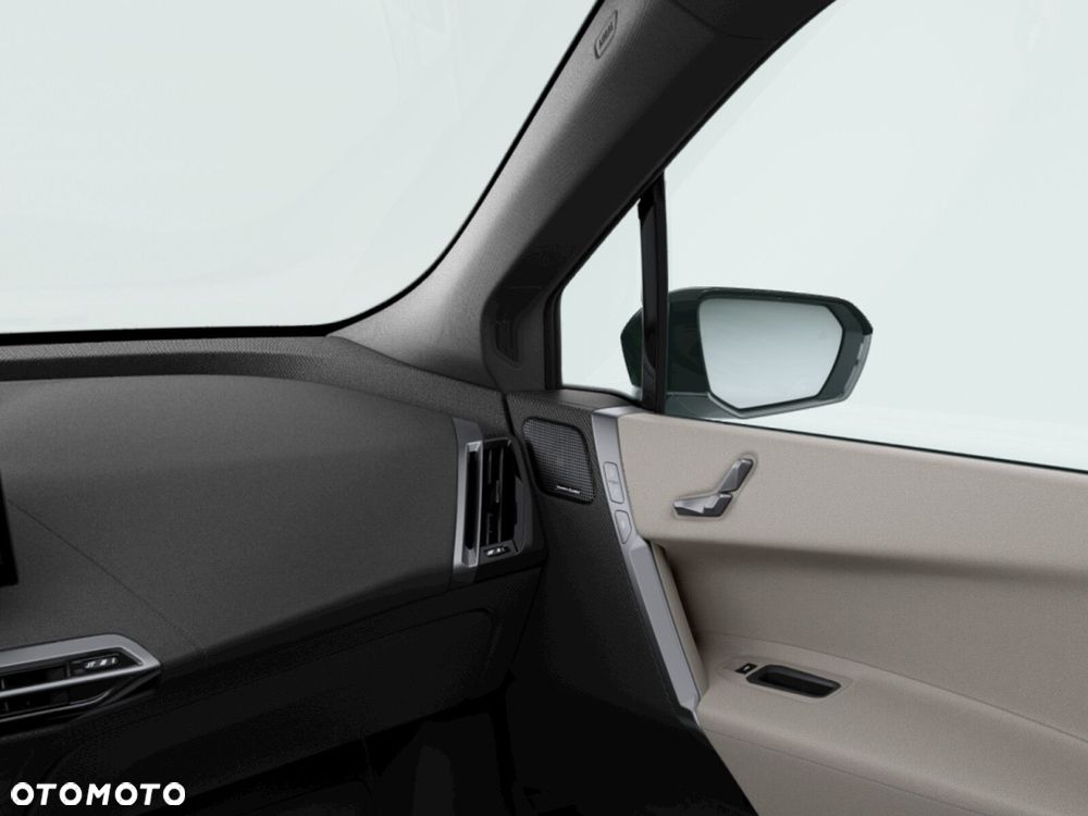 BMW iX - 8