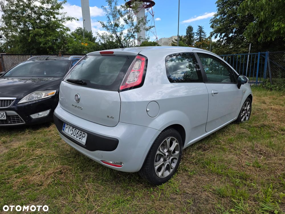 Fiat Punto Evo 1.3 Multijet 16V Dynamic - 3