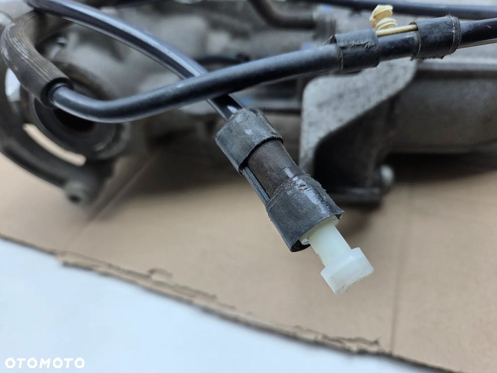 MOST TYL DYFER  TYLNY  CV6W-4B025-DF FORD KUGA II MK2 - 14