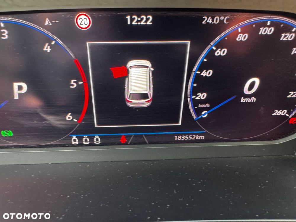 Volkswagen Passat 2.0 TDI SCR DSG Comfortline - 9
