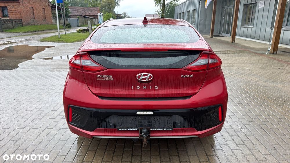 Hyundai IONIQ 1.6 GDI Premium - 9