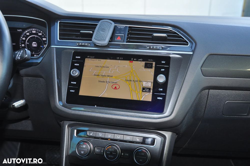 Volkswagen Tiguan 2.0 TDI 4Mot DSG Highline - 18