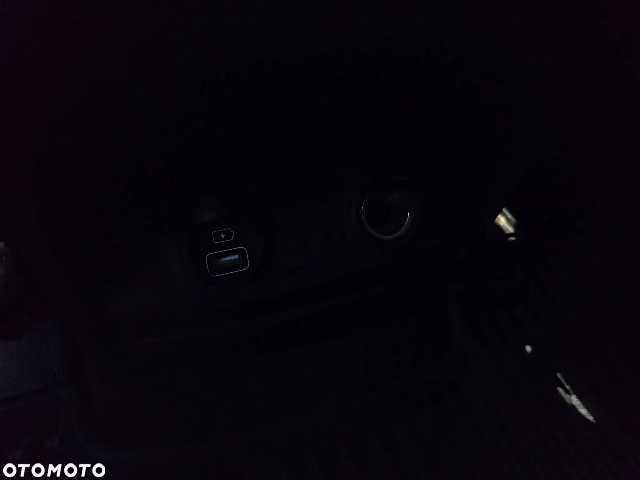 Kia Sorento 2.2 CRDI L - 31