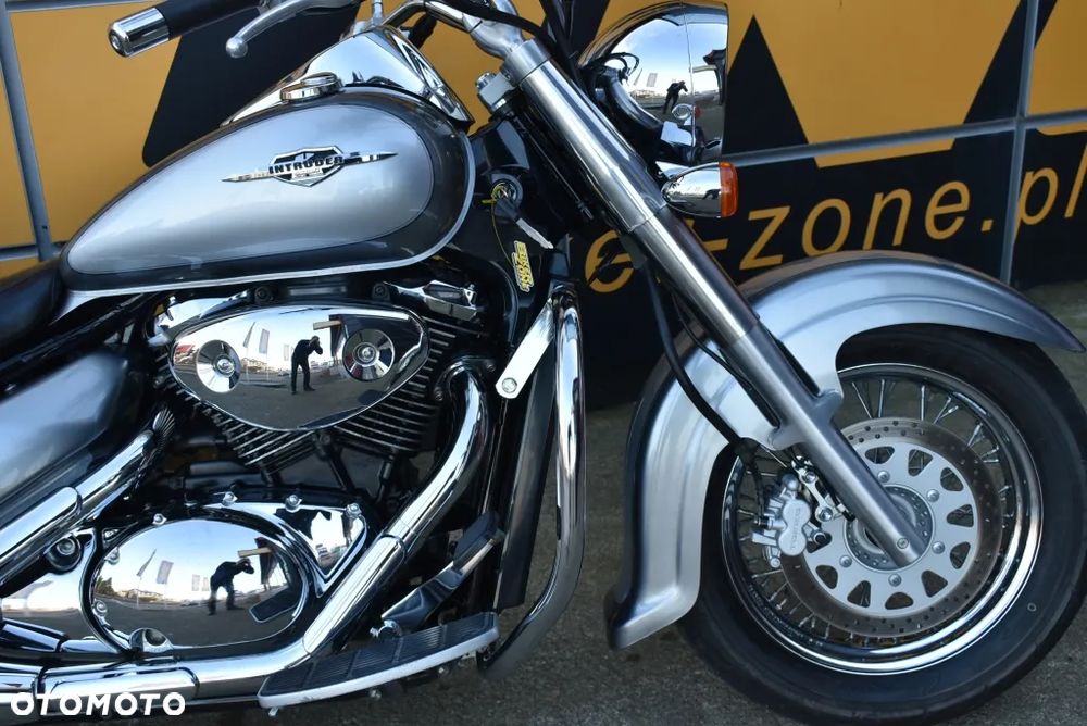 Suzuki VL 800 Volusia - Boulevard C50 - 5