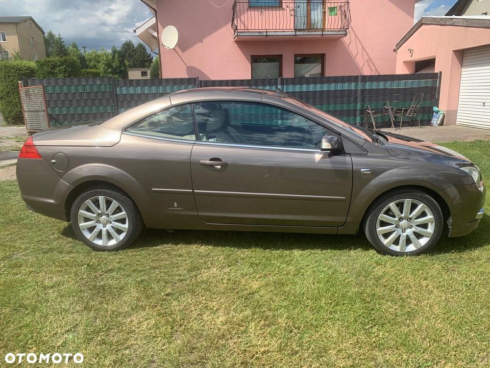 Ford Focus 2.0 TDCi DPF Titanium - 6