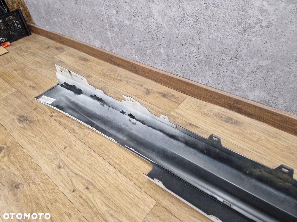 BMW F32 M-PAKIET LISTWA PROGOWA NAKŁADKA PRAWA M-PAKIET A300 BIAŁA 8054540 - 12