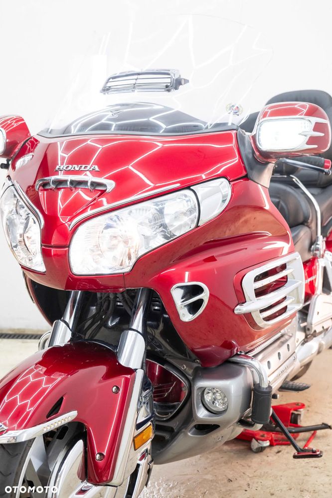Honda GL - 10