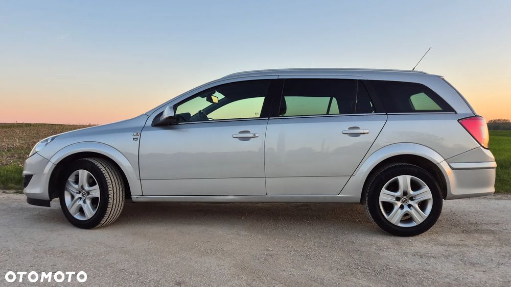 Opel Astra 1.4 Edition 111 Jahre - 13