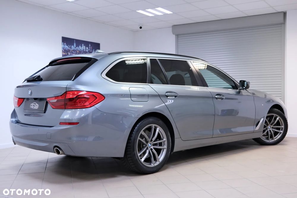 BMW Seria 5 520d Luxury Line sport - 7