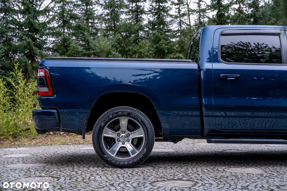 Dodge RAM 5.7 4x4 - 16