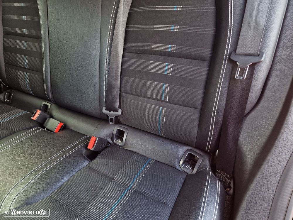 Mercedes-Benz CLA 200 Urban Aut. - 12