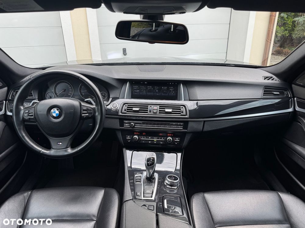 BMW Seria 5 535i - 28