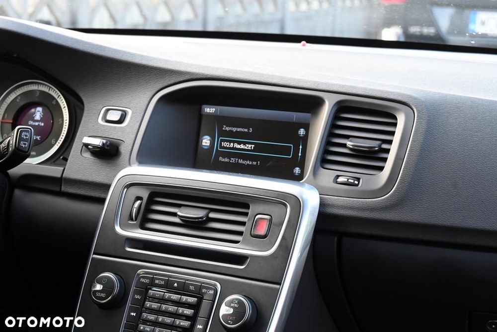 Volvo V60 - 32