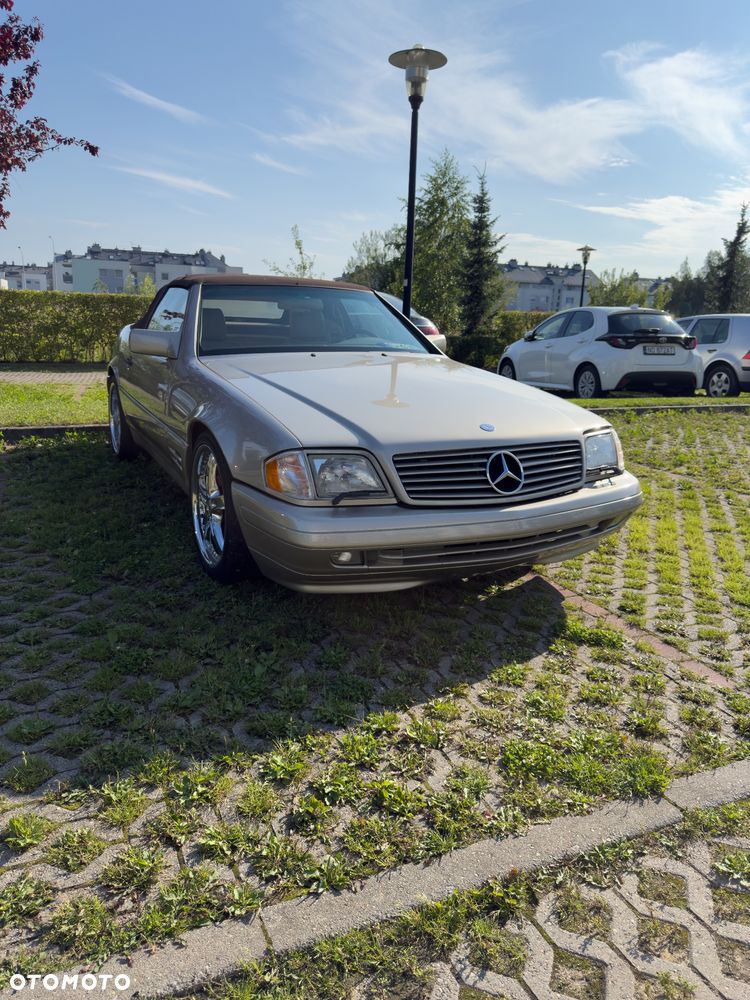 Mercedes-Benz SL - 20
