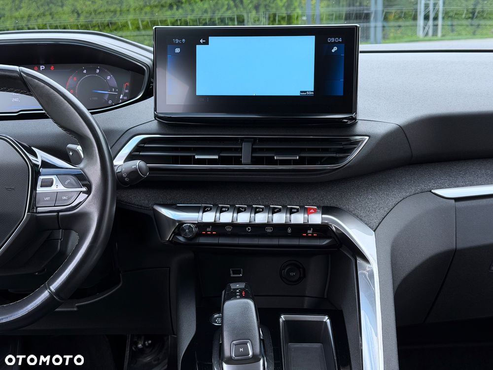 Peugeot 3008 BlueHDi 130 Stop & Start EAT8 Allure - 22