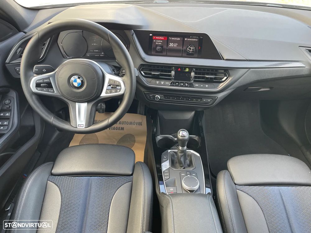 BMW 116 d Pack Desportivo M - 7
