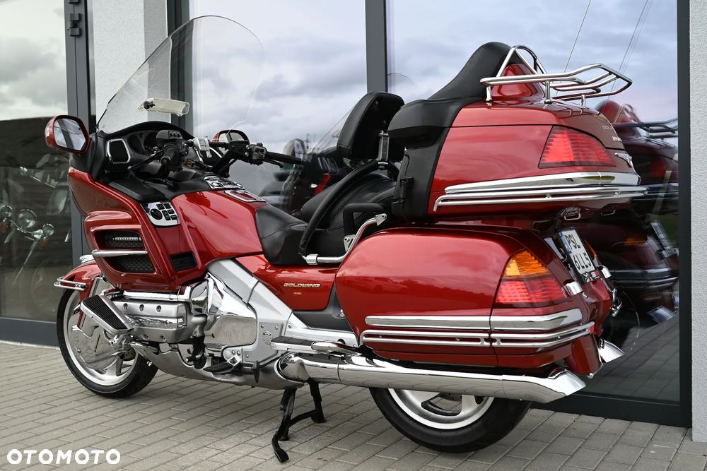 Honda GL - 40