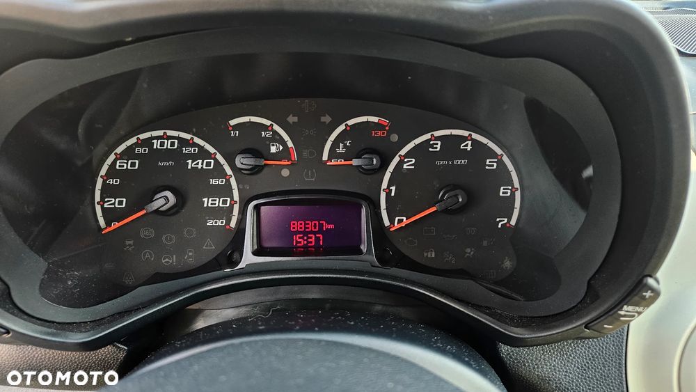 Ford KA 1.2 Titanium ASS EU6 - 26