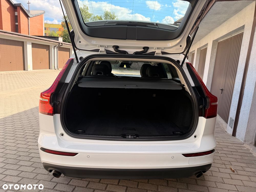 Volvo V60 T4 Geartronic Momentum Pro - 16