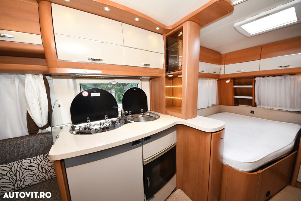Hobby De Luxe 460 UFE - 16