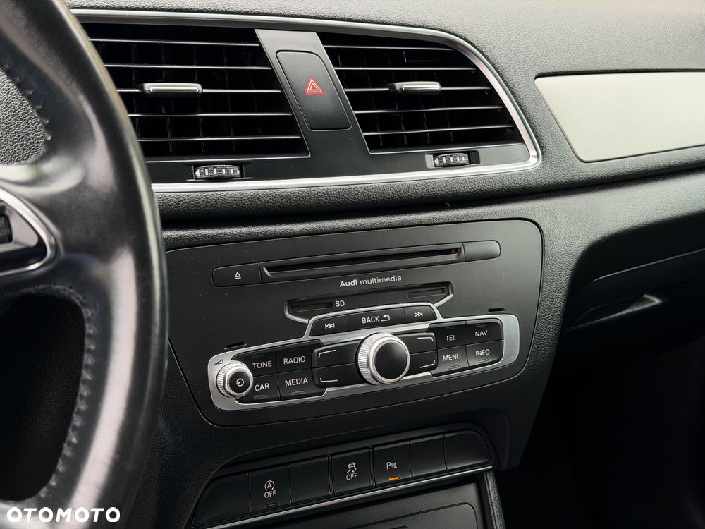 Audi Q3 1.4 TFSI Design - 24
