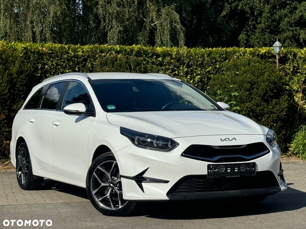 Kia Ceed 1.6 CRDi mHEV Business Line DCT - 3