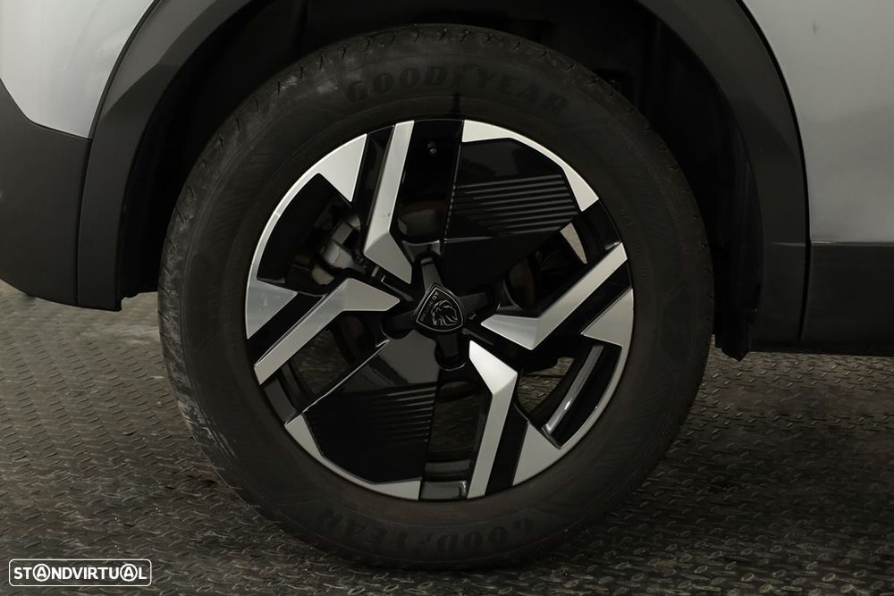 Peugeot 2008 1.2 PureTech Allure - 5