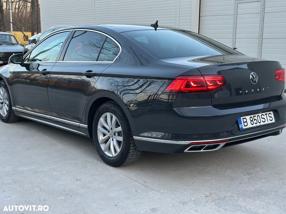 Volkswagen Passat 2.0 TDI DSG R Executive - 5