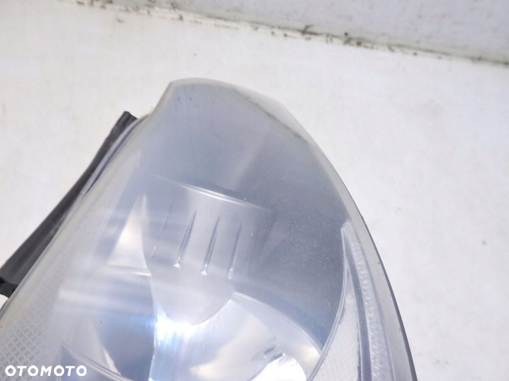 LAMPA PRAWA PRZEDNIA PRZÓD BMW 3 E91 6942748 - 9
