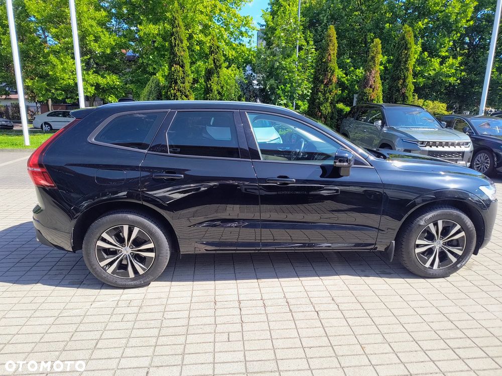 Volvo XC 60 B5 B AWD Momentum - 7