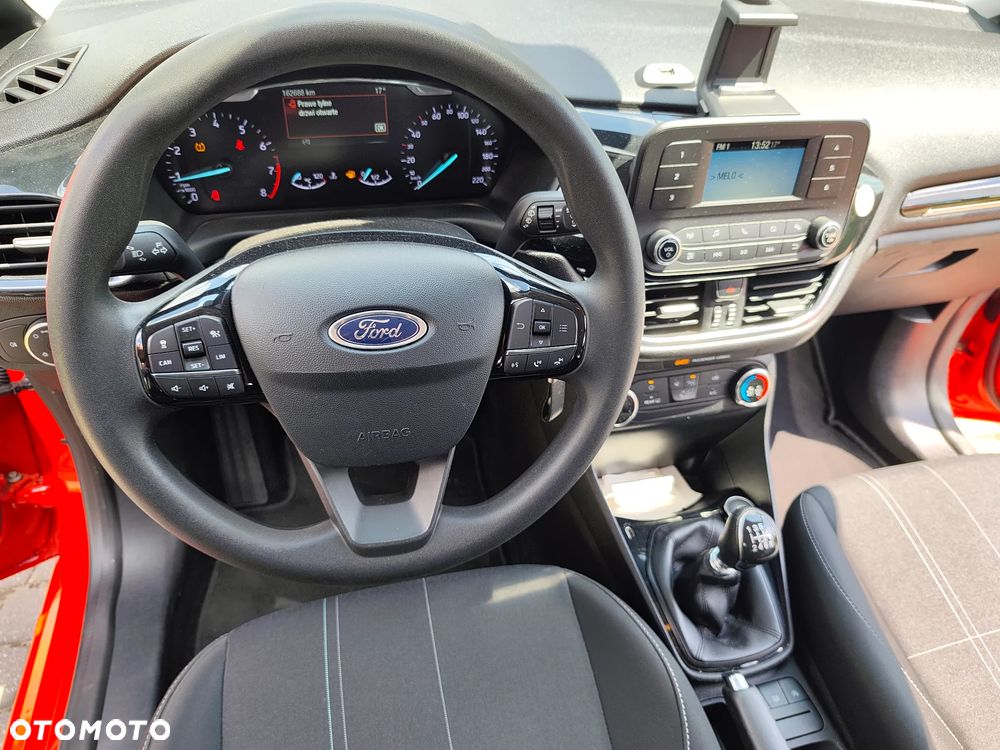 Ford Fiesta - 16
