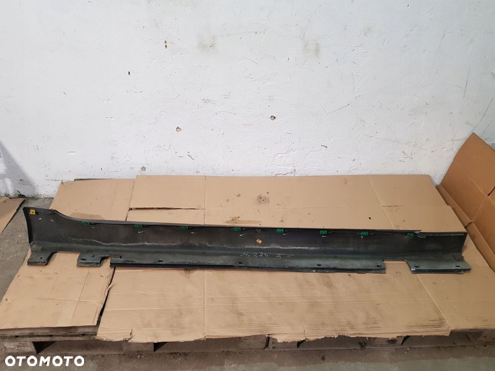 listwa progowa lewa bmw e61 3.0d 2006 schwarz 2 - 12
