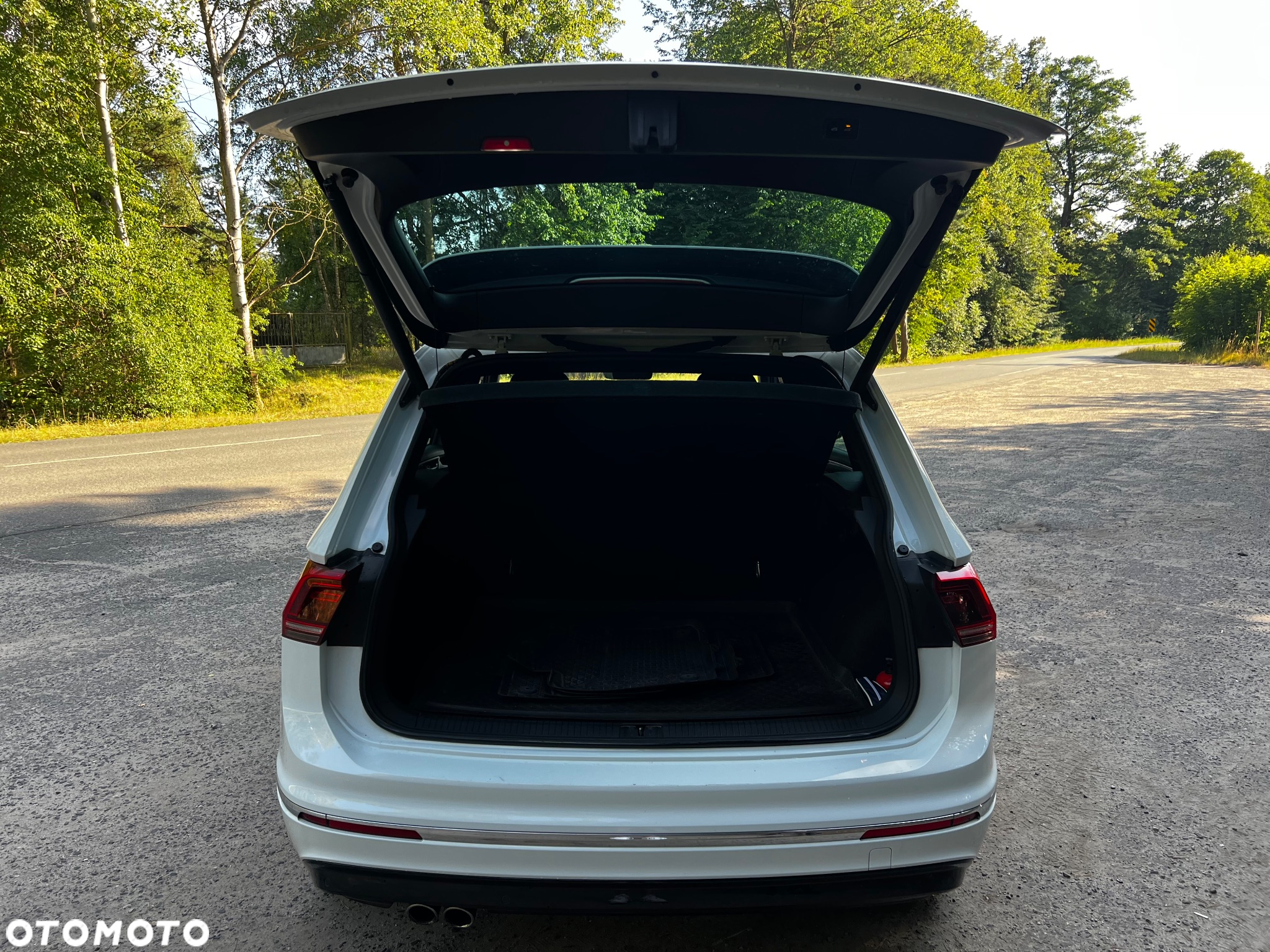 Volkswagen Tiguan 2.0 TSI 4Mot R-Style DSG - 20
