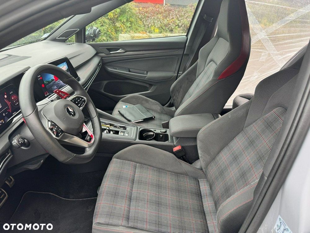 Volkswagen Golf VIII 2.0 TSI GTI DSG - 15