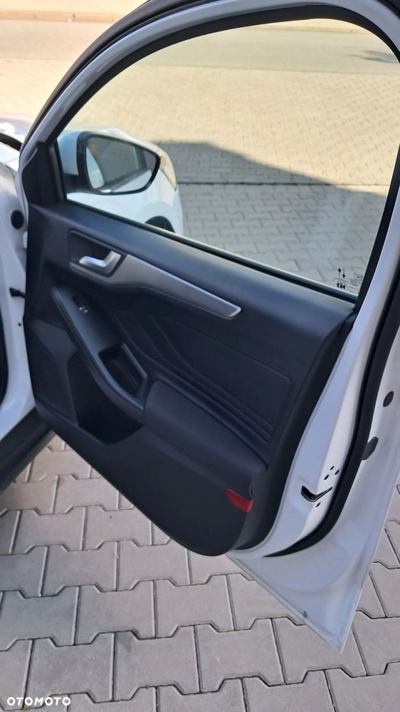 Ford Focus 1.5 EcoBlue Titanium - 19