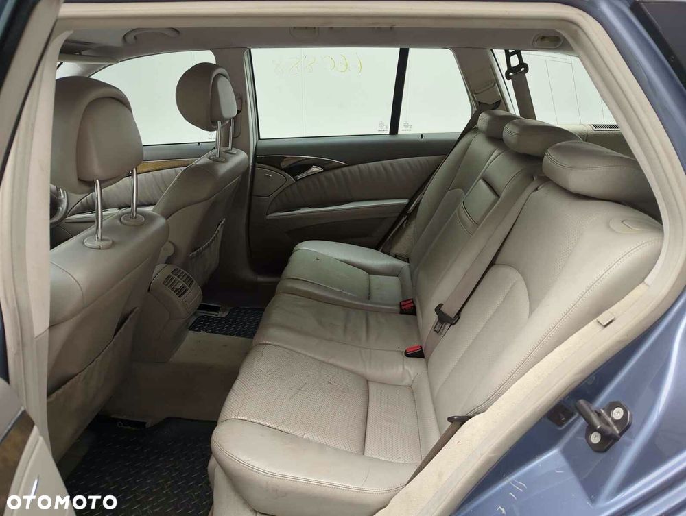 Mercedes-Benz Klasa E 320 CDI 7G-TRONIC Avantgarde - 8