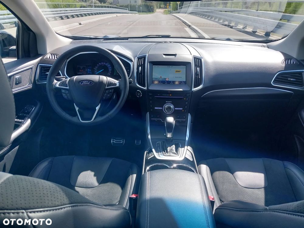 Ford Edge - 17